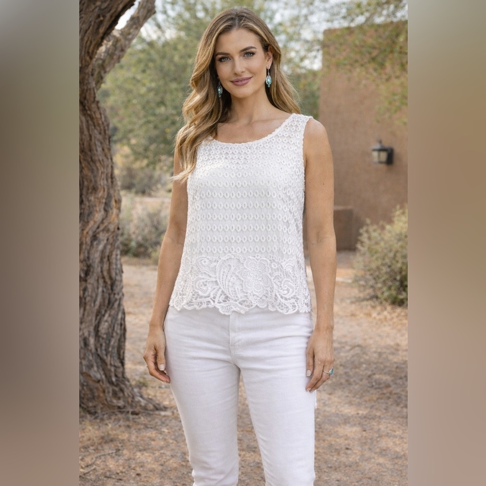 ❤️HOST PICK❤️NWOT Talbots lace shirt